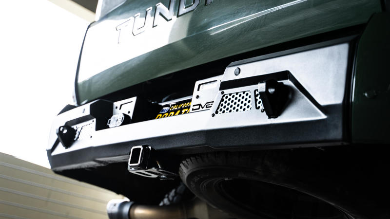 Load image into Gallery viewer, Dv8 Offroad RBTT2-04 DVE Rear Bumpers
