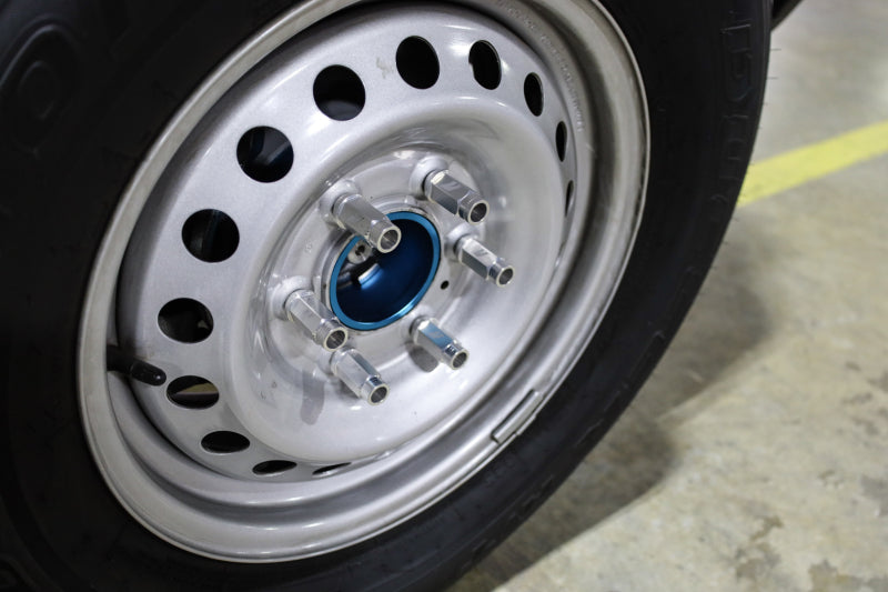 Load image into Gallery viewer, Mishimoto MMLG-15-27LSL MM Lug Nuts - Locking

