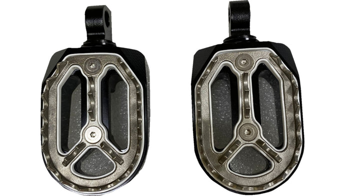 Drag Specialties 1620-2485 Qualifier Male Footpegs