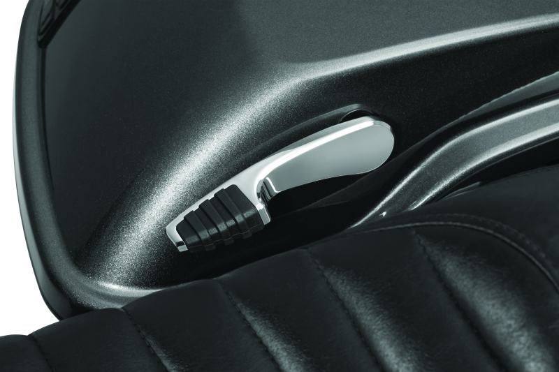 Load image into Gallery viewer, Kuryakyn 5192 KUR Saddlebags C
