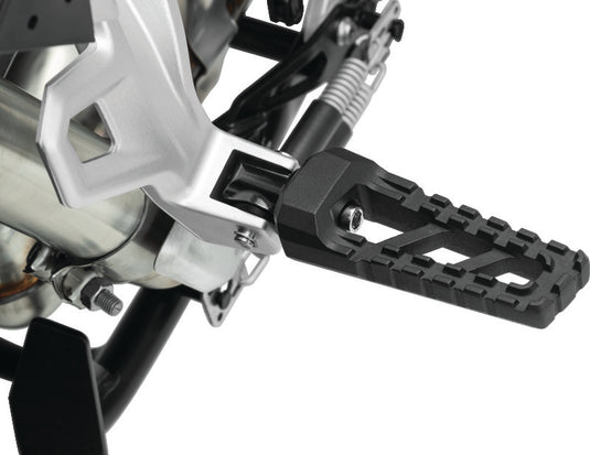 Kuryakyn 8834 KUR Adapters