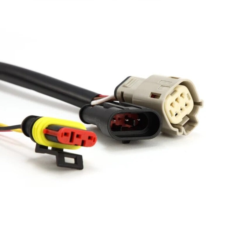 Load image into Gallery viewer, Alpharex 659011 ARX Tail Light Converters
