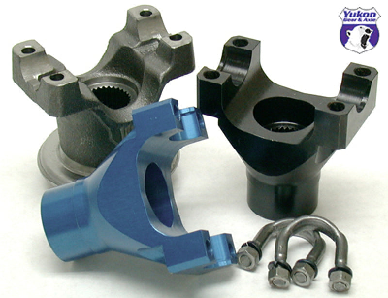 Load image into Gallery viewer, Yukon Gear &amp; Axle YY GM8.5-1350-C YUK Yokes
