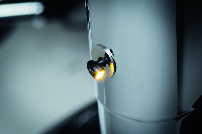 Load image into Gallery viewer, Kuryakyn 2535 KUR Turn Signal Kits B
