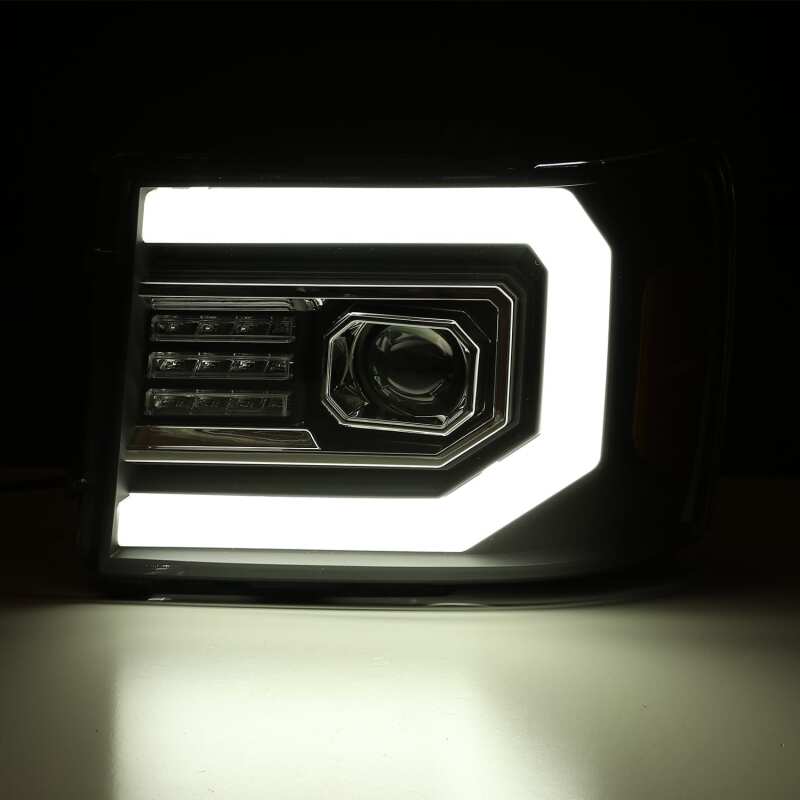 Load image into Gallery viewer, Alpharex 880097 ARX LUXX Headlights
