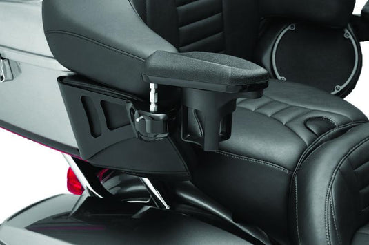Kuryakyn 8700 KUR Armrests B