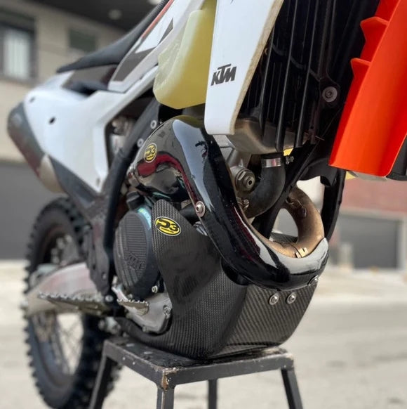 P3 104563 Carbon Fiber Pipe Guard