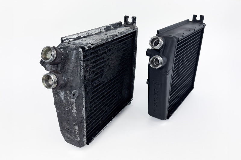 Load image into Gallery viewer, Csf 8334 CSF Oil Coolers
