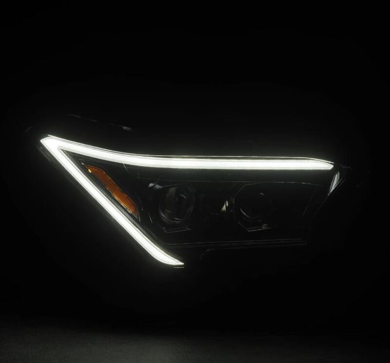 Load image into Gallery viewer, Alpharex 880328 ARX LUXX Headlights
