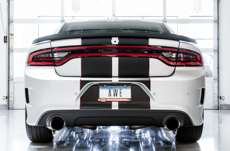 Load image into Gallery viewer, Awe Tuning 3015-33134 AWE Cat-Back Track
