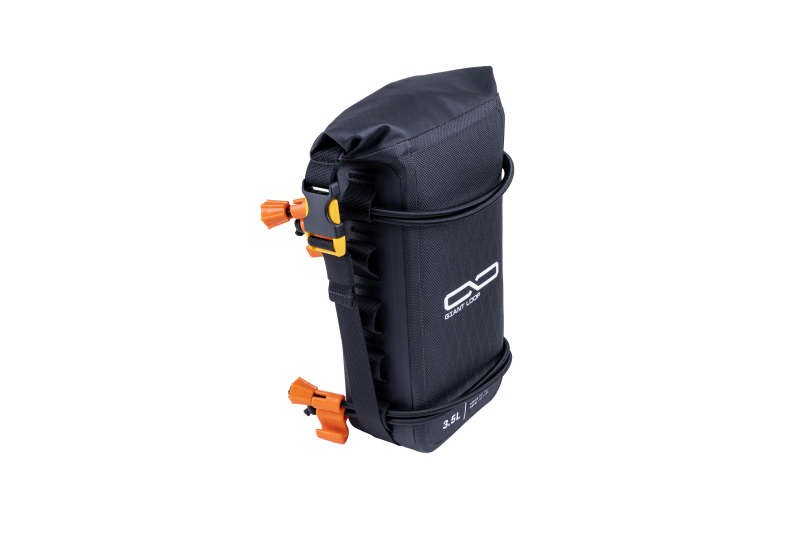 Load image into Gallery viewer, Giant Loop FDBG25-B GIA Fender Bag
