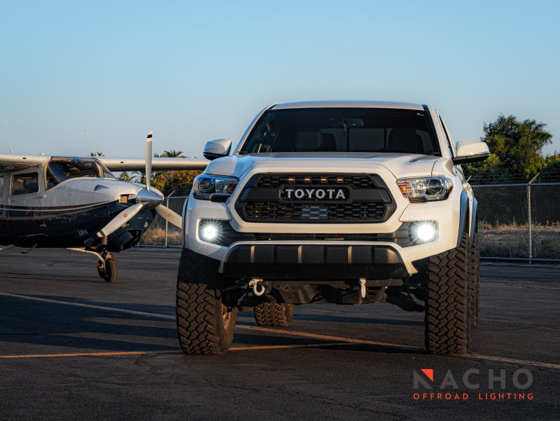 Load image into Gallery viewer, Nacho Offroad Technology V3TO1 NAC Light Mounts
