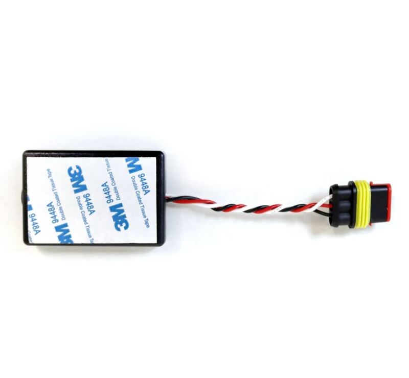 Load image into Gallery viewer, Alpharex 620012 ARX Tail Light Converters
