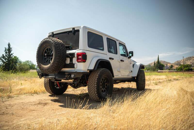 Load image into Gallery viewer, Dv8 Offroad RBJL-13 DVE Rear Bumpers
