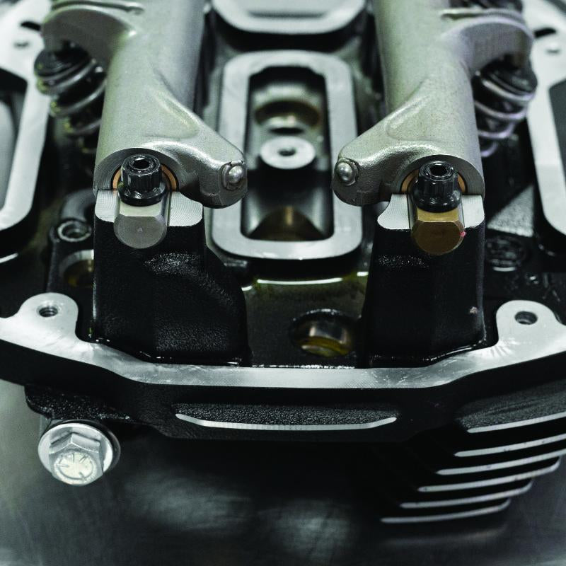 Load image into Gallery viewer, S&amp;S Cycle 900-1013 SSC Rocker Arms
