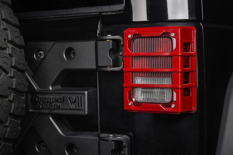 Load image into Gallery viewer, Rugged Ridge 11226.06 RUG Light Guards

