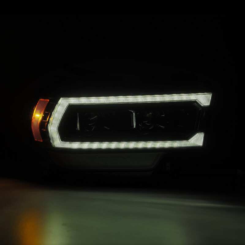 Load image into Gallery viewer, Alpharex 880549 ARX LUXX Headlights
